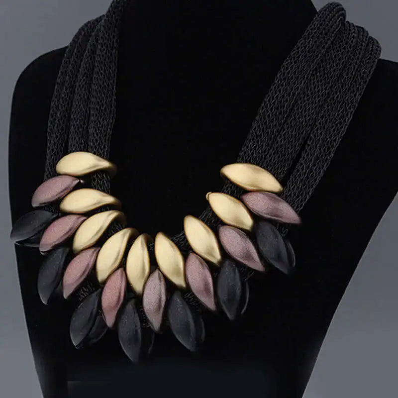 Wide Gold Mesh Choker Necklace | Chunky Net Statement Chain & Bib Collar for Women